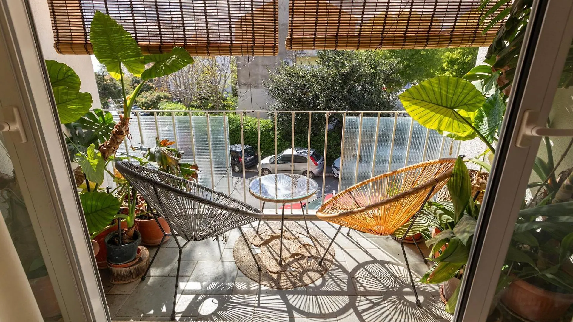 Comfort Apartment With Balcony And Sea View Split Croatia